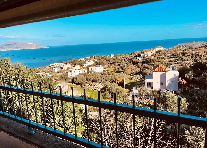 Lejlighed Roumatsali - Hidden 2br Historical Gem *