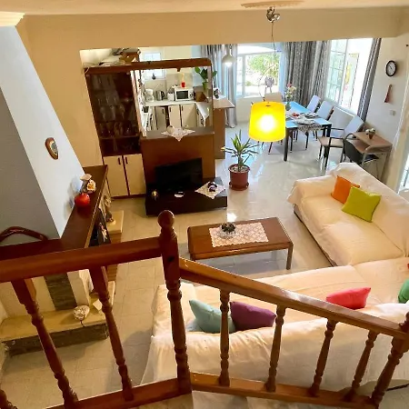 Roumatsali - Hidden 2br Historical Gem